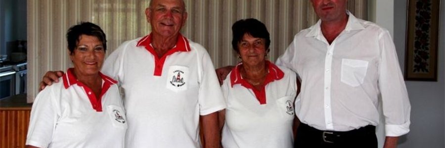 Vlnr: Elsa van Tonder, Vincent van Tonder, Cecile Beyers en Rouxdolf Mostert (borg).